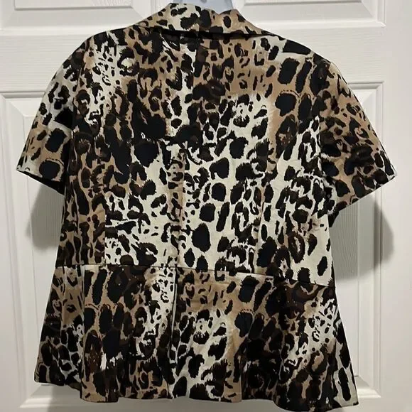 Leopard Print Short Sleeve Blazer/shirt - Picture 4 of 4